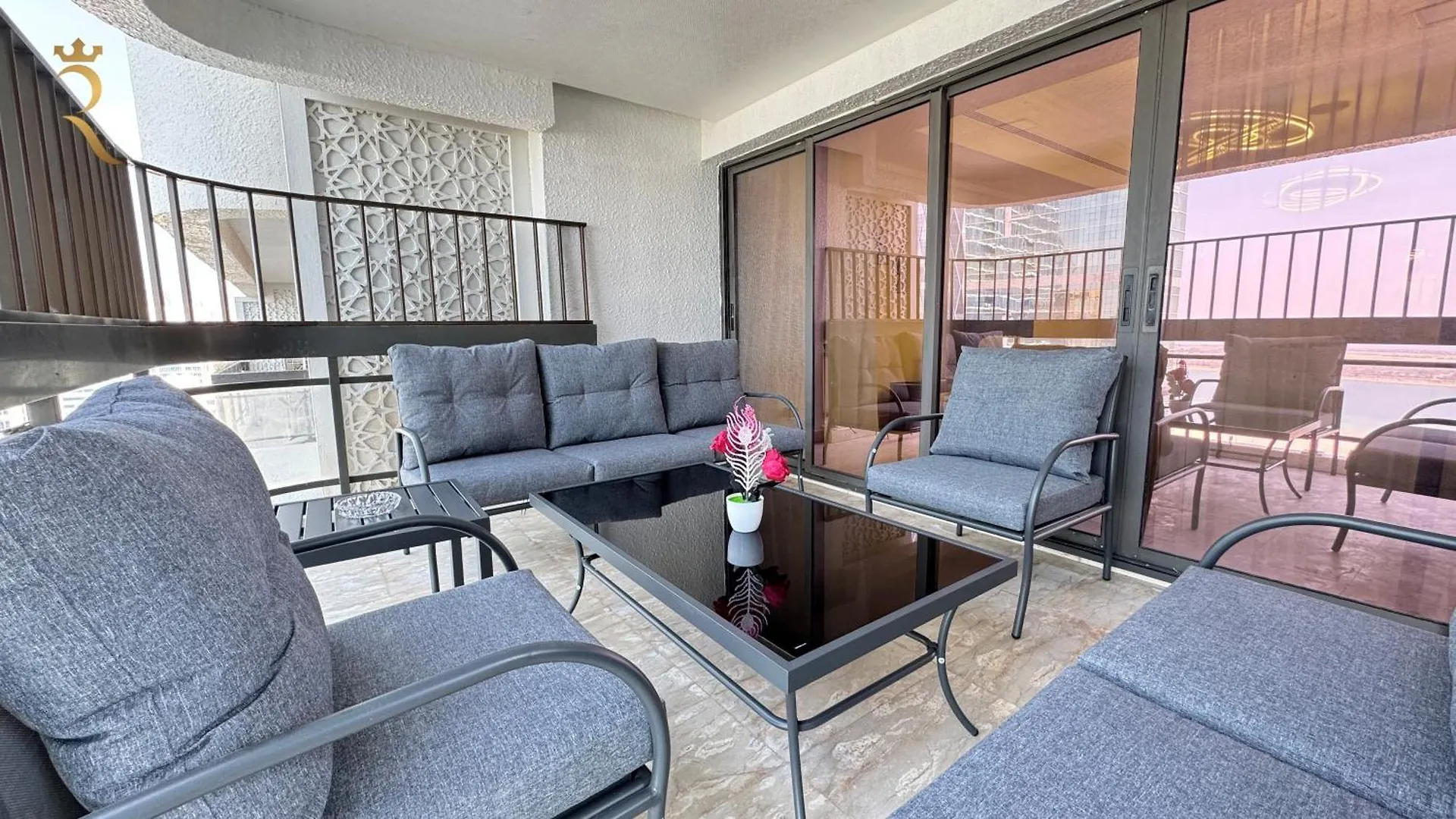 Elegant 4Br Corniche Stay Private Balcony And More أبو ظبي شقة